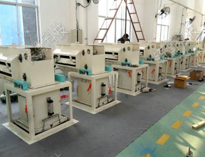 ���̓r(ji��)�Ԅ�(d��ng)������